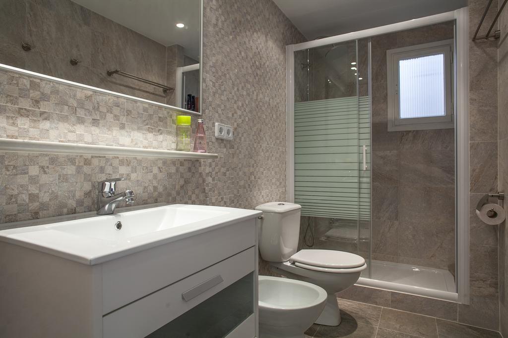 Stay U-Nique Apartments Marina III برشلونة الغرفة الصورة