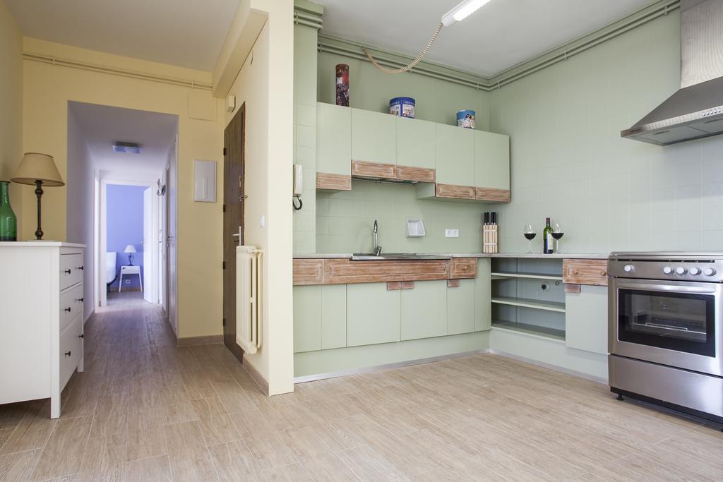 Stay U-Nique Apartments Marina III برشلونة الغرفة الصورة